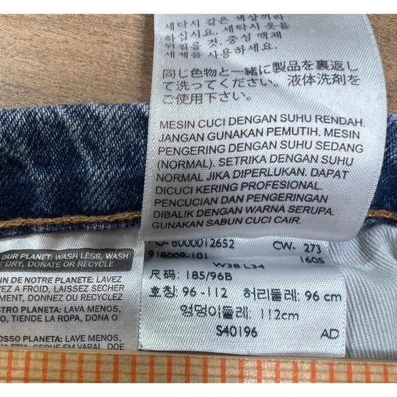 Levi Strauss premium Big E 505 Regular Jeans Mens W38 L30 Blue Distressed Denim - Picture 9 of 10